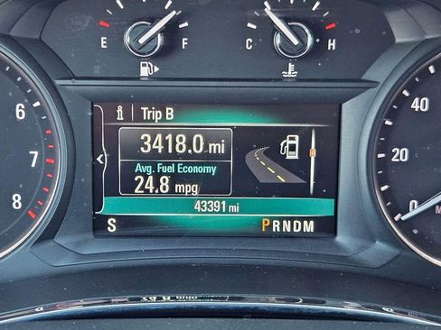 Used 2018 Buick Encore Preferred image 16