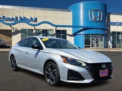 Used 2024 Nissan Altima 2.5 SR