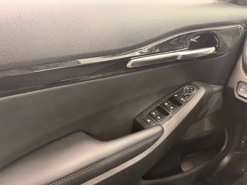 Certified 2023 Kia Seltos S w/ Navigation Package FWD image 32