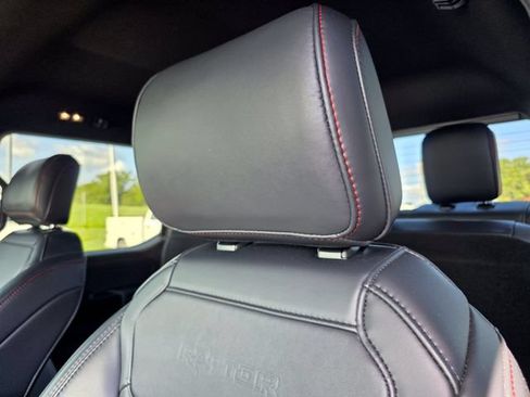 Used 2025 Ford F150 Raptor AWD/4WD image 13