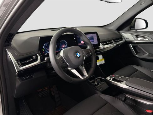 New 2026 BMW X1 xDrive28i w/ Convenience Package AWD/4WD image 10
