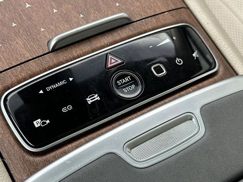 Certified 2023 Mercedes-Benz EQS 580 4MATIC SUV image 36