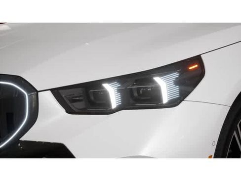 New 2026 BMW 530i w/ M Sport Package image 6