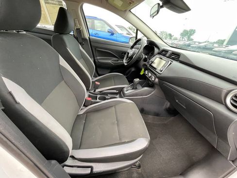 Used 2025 Nissan Versa S w/ Trunk Package FWD image 24