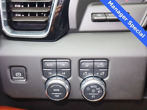 New 2025 GMC Sierra 3500 Denali Ultimate image 26