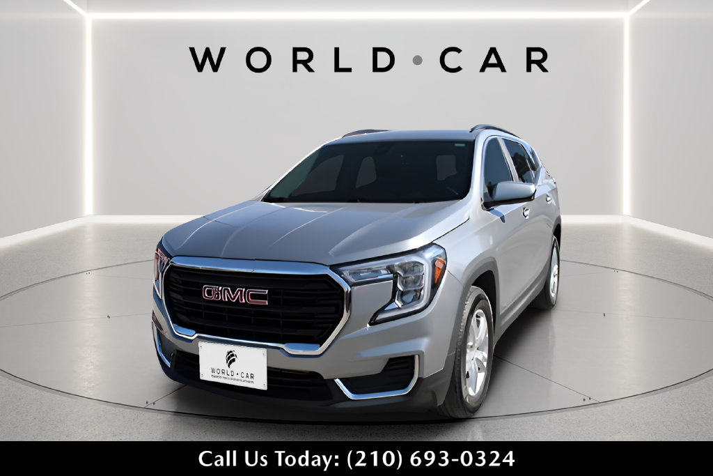 Used 2023 GMC Terrain SLE w/ Driver Convenience Package FWD image 3