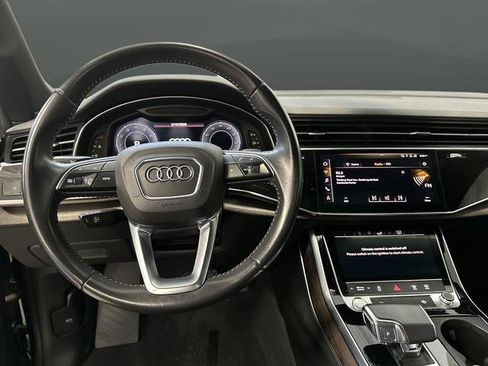 Used 2020 Audi Q8 Premium w/ Black Optic Package image 5