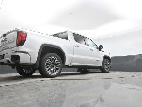 Used 2025 GMC Sierra 1500 Denali Ultimate image 34