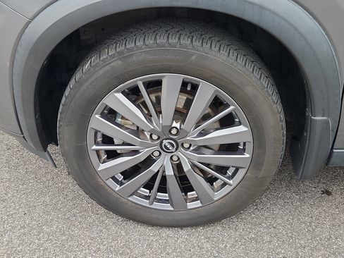 Used 2022 Nissan Pathfinder SL w/ SL Premium Package image 9