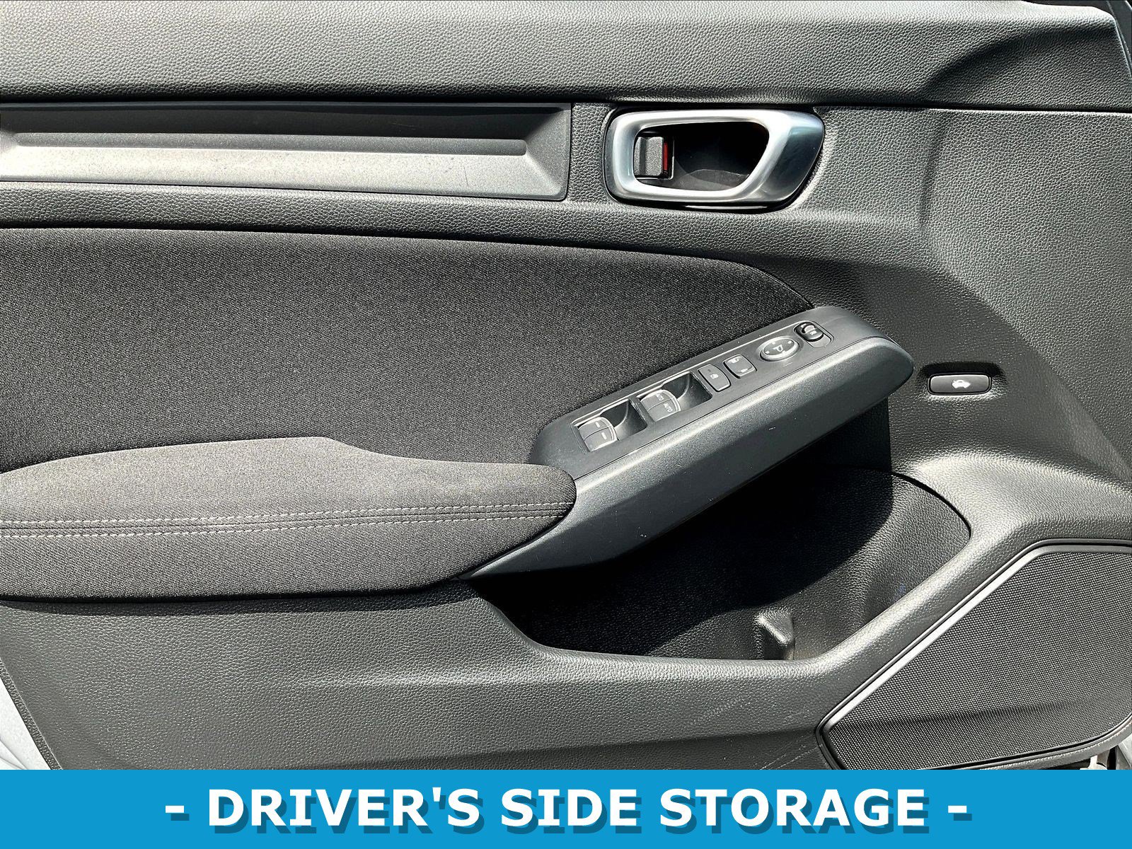 Used 2023 Honda Civic Sport image 19