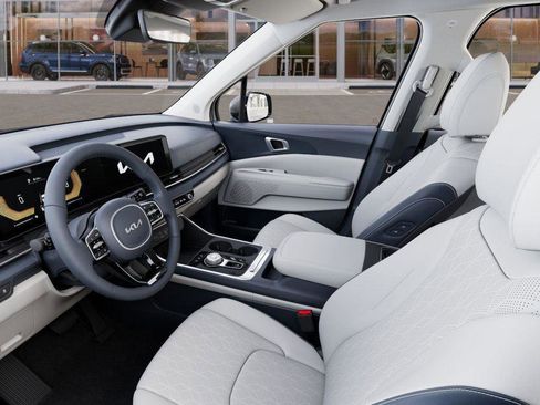 New 2026 Kia Carnival EX image 17