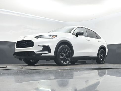 Used 2024 Honda HR-V Sport image 38