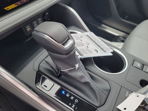 New 2026 Toyota Highlander XLE AWD/4WD image 28