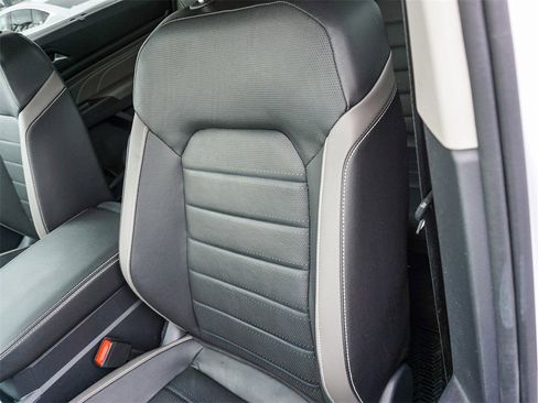 Used 2023 Volkswagen Atlas SEL Premium image 20