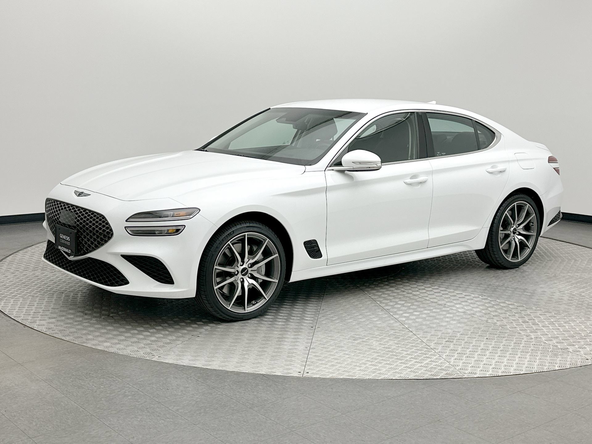 Certified 2026 Genesis G70 2.5T AWD/4WD image 1