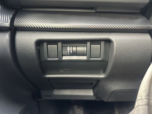 Used 2024 Subaru Crosstrek 2.0i Premium image 26