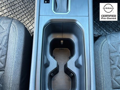 Certified 2025 Nissan Kicks SV image 27