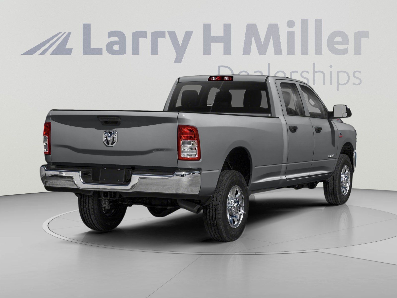 Used 2022 RAM 2500 Tradesman AWD/4WD image 2
