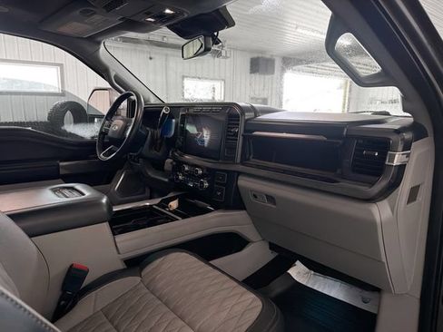Used 2023 Ford F350 Limited w/ FX4 Off-Road Package AWD/4WD image 12