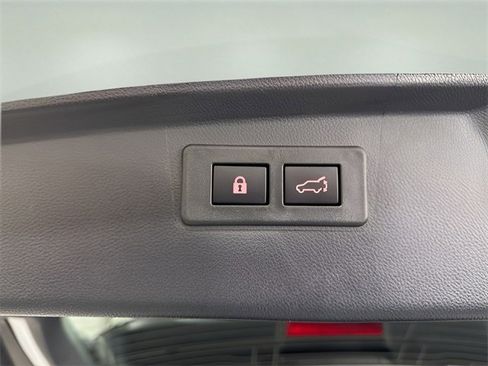 Used 2025 Subaru Outback Limited image 34