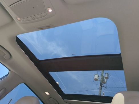 Used 2024 Nissan Murano SL FWD image 20