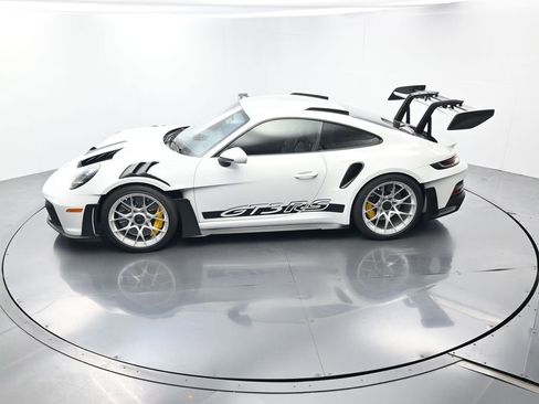 Used 2025 Porsche 911 GT3 RS RWD image 35