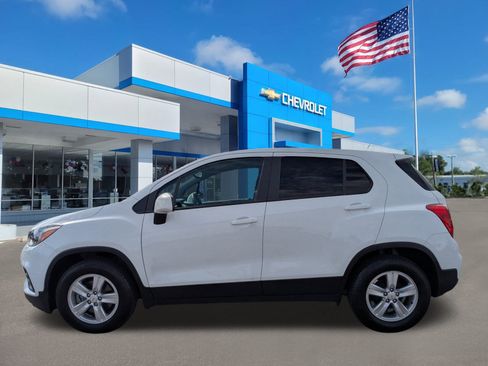 Used 2021 Chevrolet Trax LS w/ Tint and Cruise Package image 7