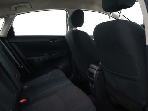 Used 2019 Nissan Sentra S FWD image 12