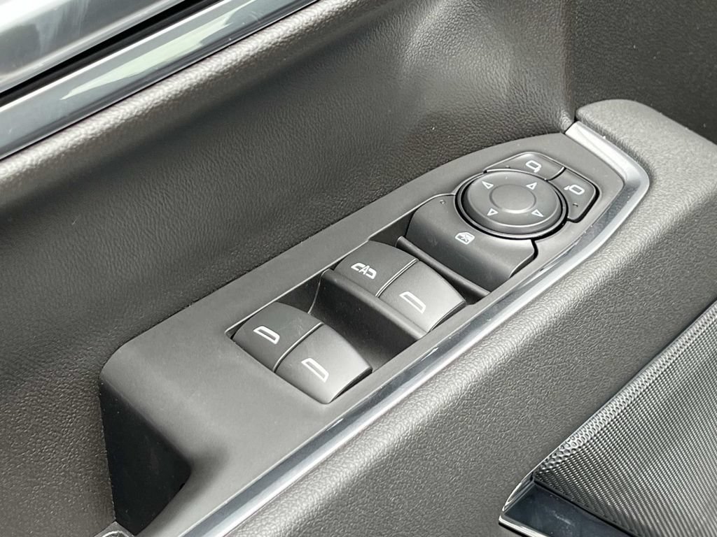 New 2026 Chevrolet Silverado 1500 RST w/ RST Select Package AWD/4WD image 21