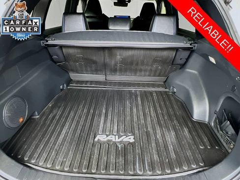 Used 2025 Toyota RAV4 XSE w/ Advanced Technology Package AWD/4WD image 27