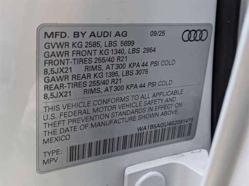 New 2025 Audi SQ5 Premium Plus image 17