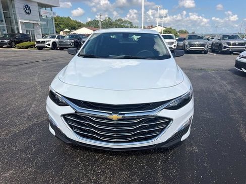 Used 2022 Chevrolet Malibu LS FWD image 8