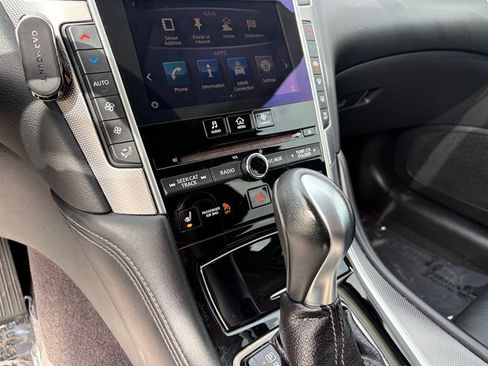 Used 2015 INFINITI Q50 Premium w/ Navigation Package AWD/4WD image 17