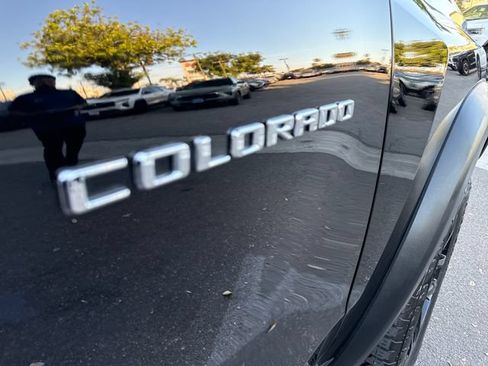 Used 2024 Chevrolet Colorado Trail Boss w/ Technology Package AWD/4WD image 32