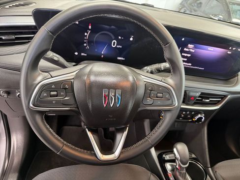 Used 2025 Buick Encore GX Preferred image 25