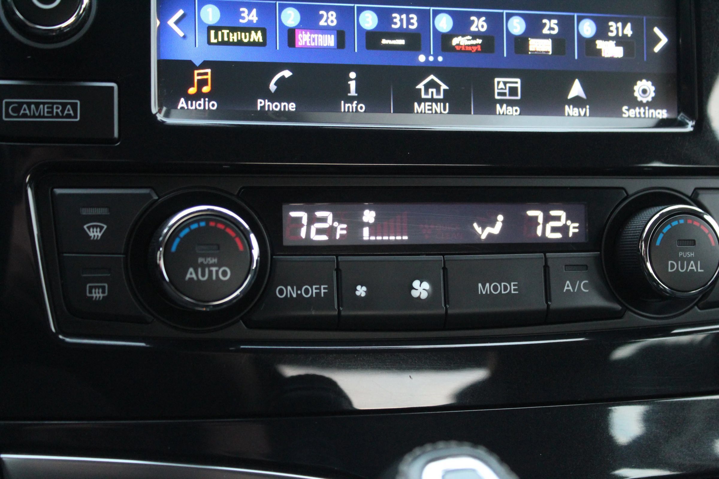 Used 2017 Nissan Maxima Platinum w/ Medallion Package FWD image 34