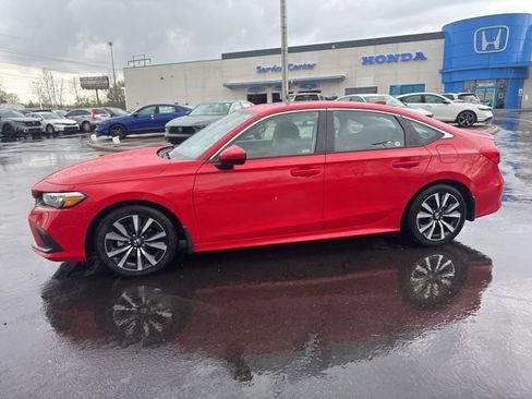 Used 2023 Honda Civic EX image 17