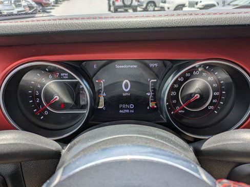 Certified 2020 Jeep Gladiator Rubicon AWD/4WD image 27