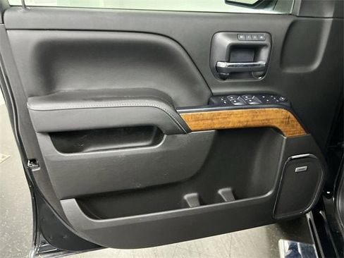 Certified 2018 Chevrolet Silverado 1500 High Country image 23