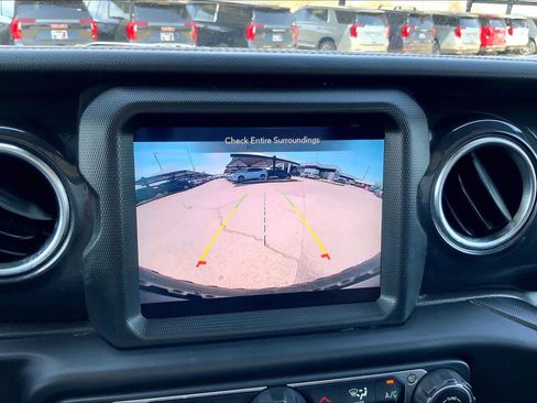 Used 2023 Jeep Wrangler Unlimited Rubicon 392 w/ Trailer Tow Package image 25