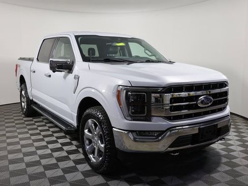 Used 2021 Ford F150 Lariat w/ Equipment Group 502A High image 3