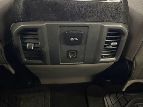 Used 2016 Ford F150 XLT w/ Equipment Group 302A Luxury AWD/4WD image 30
