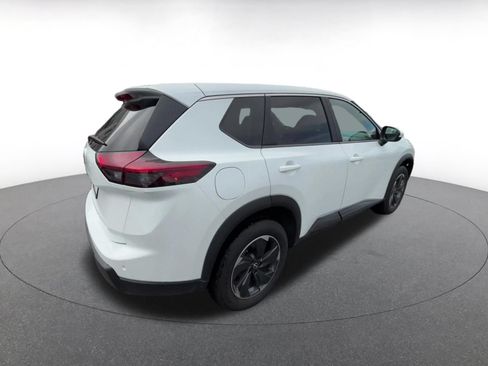 Used 2025 Nissan Rogue SV FWD image 15