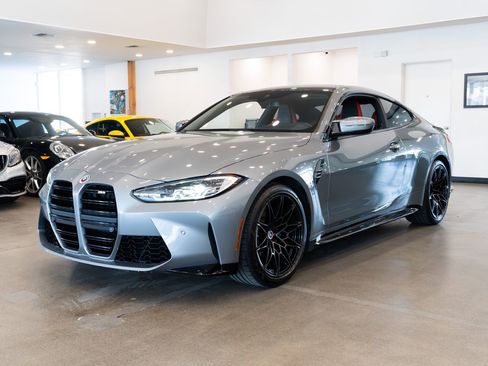 Used 2023 BMW M4 Coupe w/ Executive Package image 29