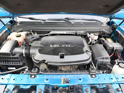 Used 2021 Chevrolet Colorado ZR2 image 17