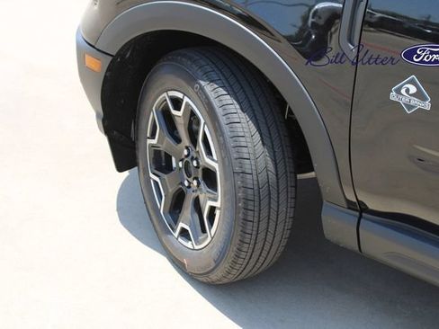 New 2026 Ford Bronco Sport Outer Banks w/ Outer Banks Tech Package+ AWD/4WD image 5