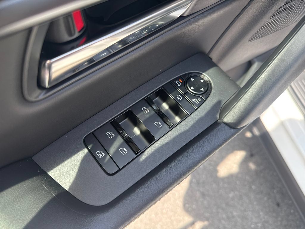 New 2026 MAZDA CX-5 Preferred AWD/4WD image 24