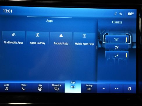 Used 2022 Ford F250 Lariat w/ Black Appearance Package image 23