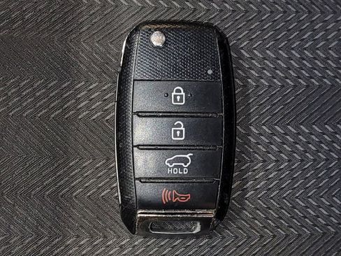 Used 2020 Kia Sportage LX FWD image 32