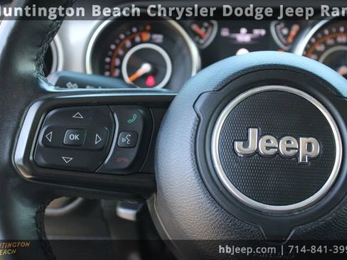 Used 2022 Jeep Gladiator Willys image 21